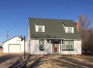 809 Ponca Ave, Satanta, KS 67870