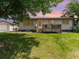 1701 N 5th St, Saint Peter, MN 56082