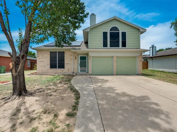 852 Colson Dr, Arlington, TX 76002