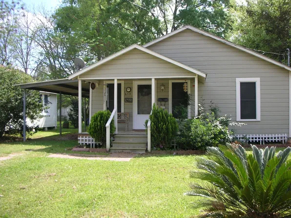 613 5th St, Jennings, LA 70546
