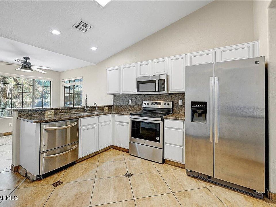1st image of 432 W SILVER CREEK Court