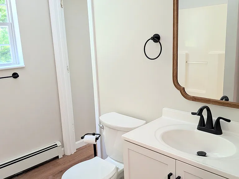 637 River Rd #B — Photo 5