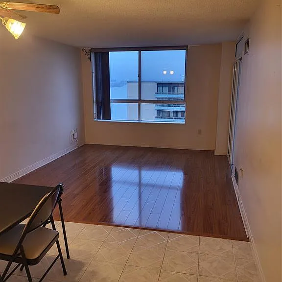 75 Riverside Dr E #1707 — Photo 10