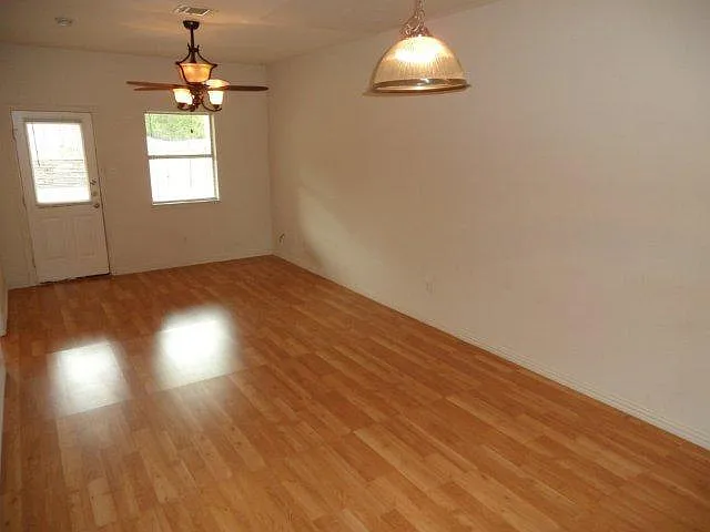 3126 S Cherry Ln — Photo 4