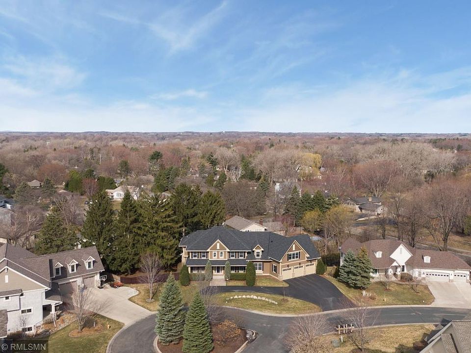 1st image of 25 Orchid Ln N