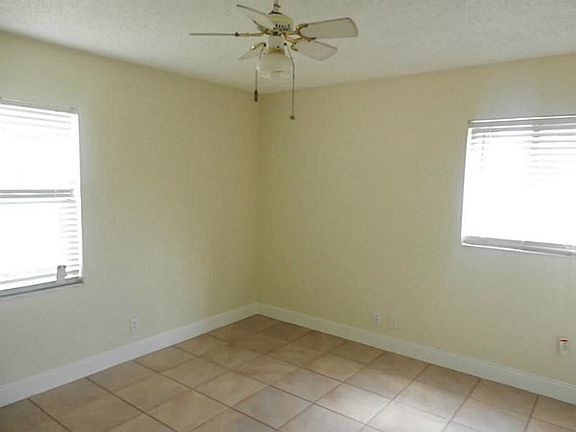 5th image of 6350 Southgate Blvd