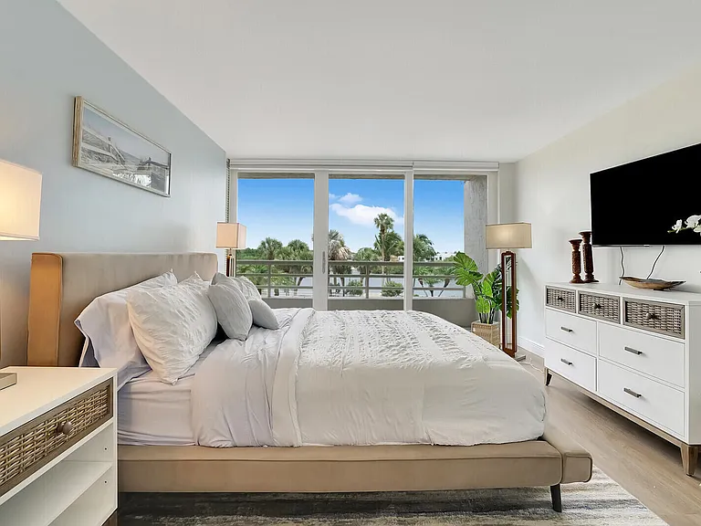 4101 N Ocean Blvd #D207 — Photo 29