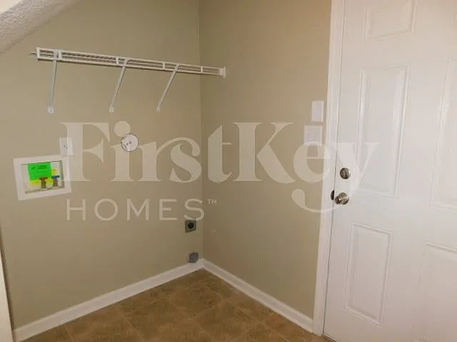 4655 Tulip Creek Dr — Photo 14