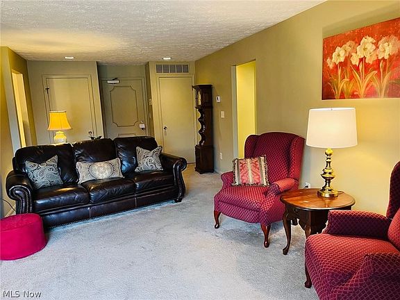 2nd image of 2021 King James Pkwy APT 103