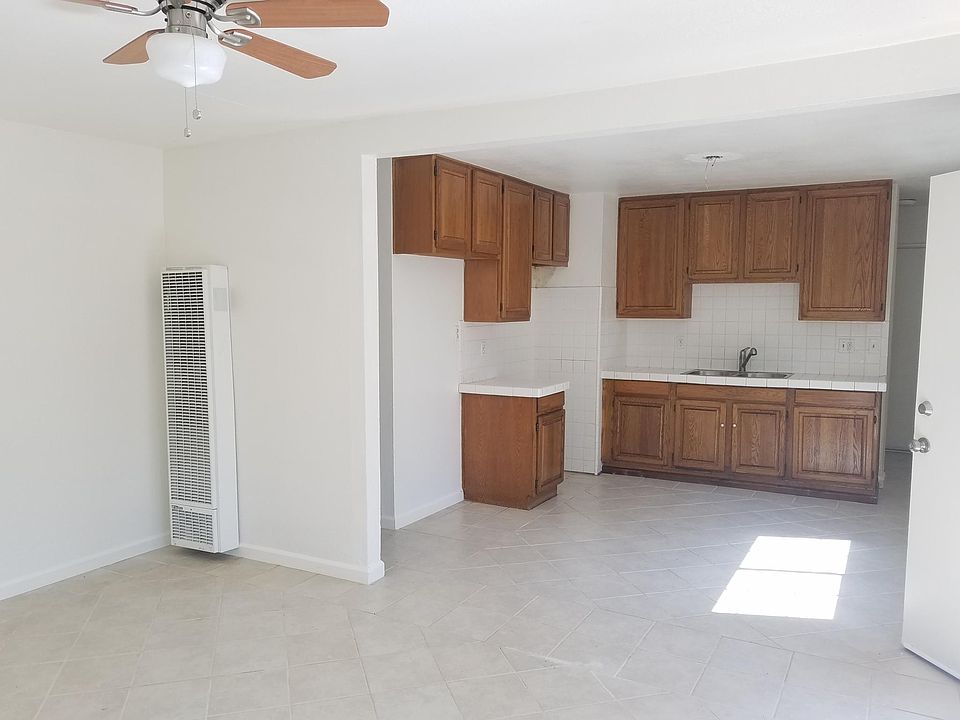 1st image of 538 Jellick Ave