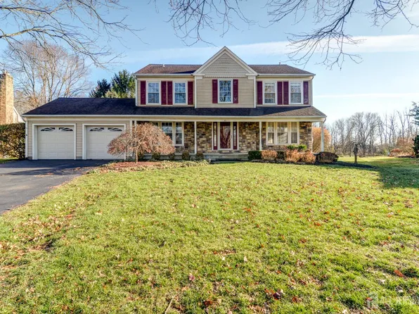 42 Bradford Ln, Plainsboro, NJ 08536
