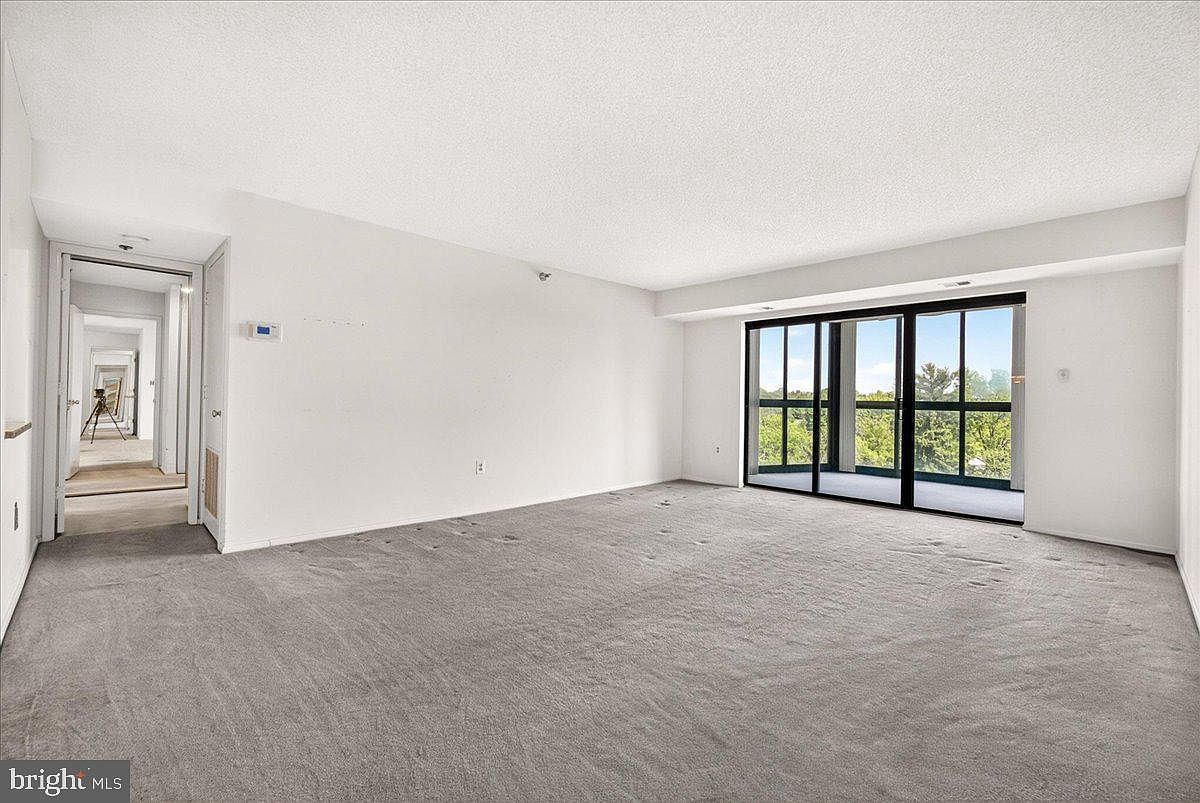 3310 N Leisure World Blvd #6611