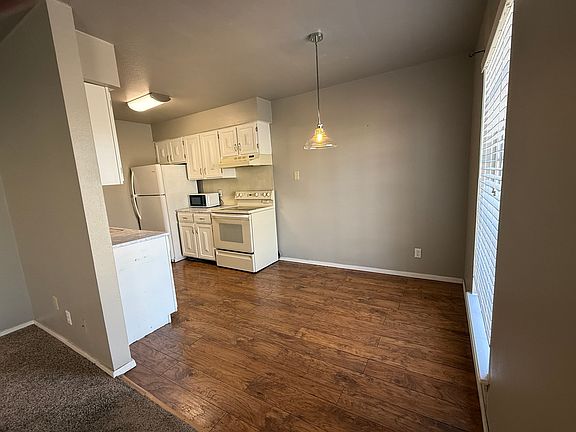 4th image of 4666 E 68th St S #293