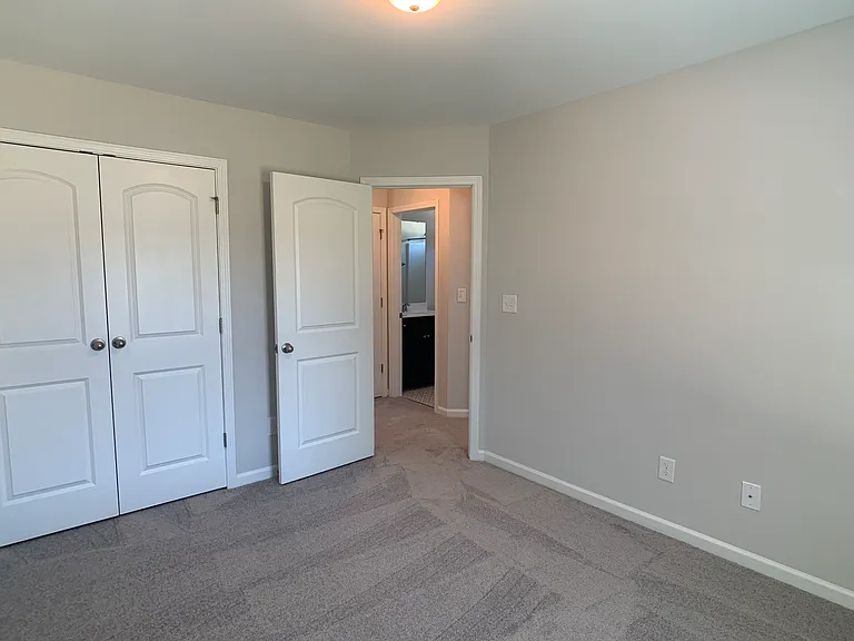9 Chapman Ct — Photo 15