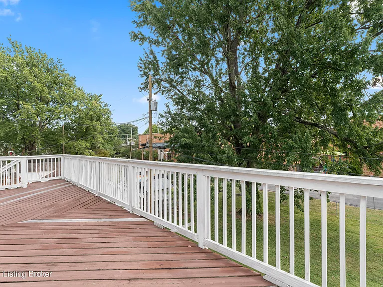 3810 Norbourne Blvd — Photo 40