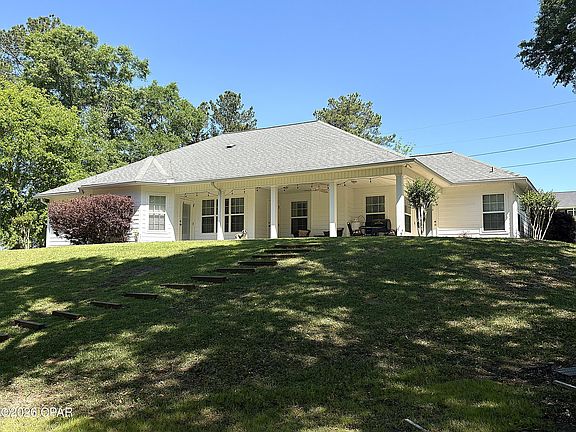 2nd image of 4667 River Dr