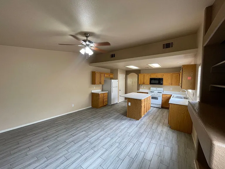 8220 Hollister Ave — Photo 4