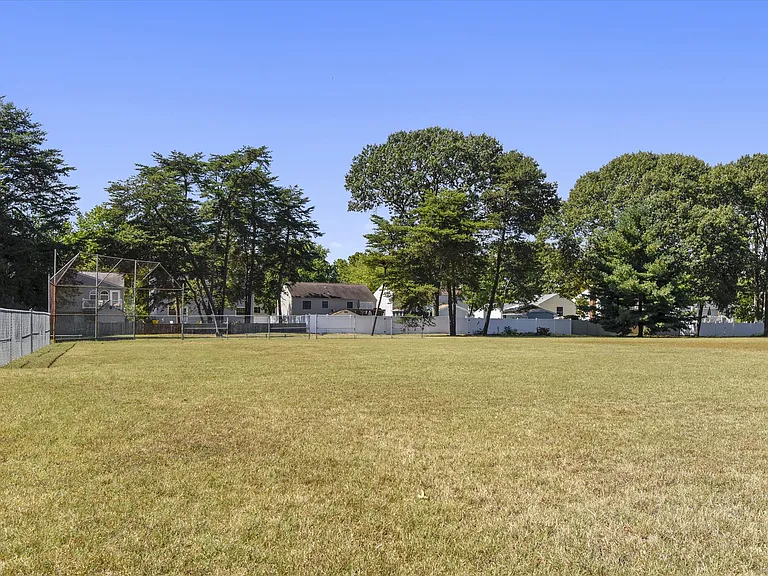 3594 Half Moon Gln — Photo 25