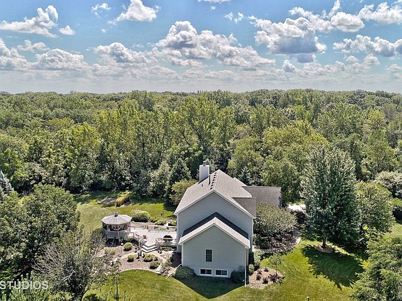 4th image of 8N515 Sunny Hill Cir