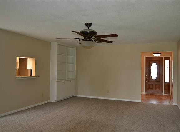 5th image of 14715 Cherry Hills Dr