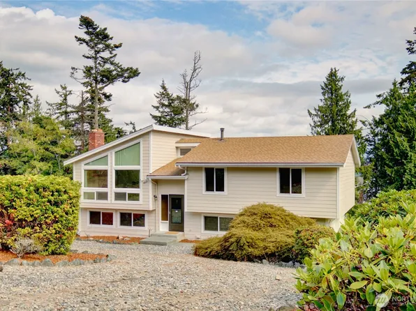 7565 Crescent Lane, Anacortes, WA 98221
