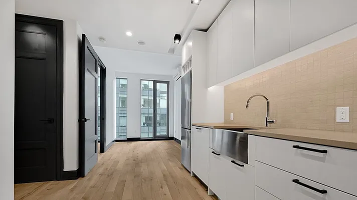 Rented by The KCI Group | media 96