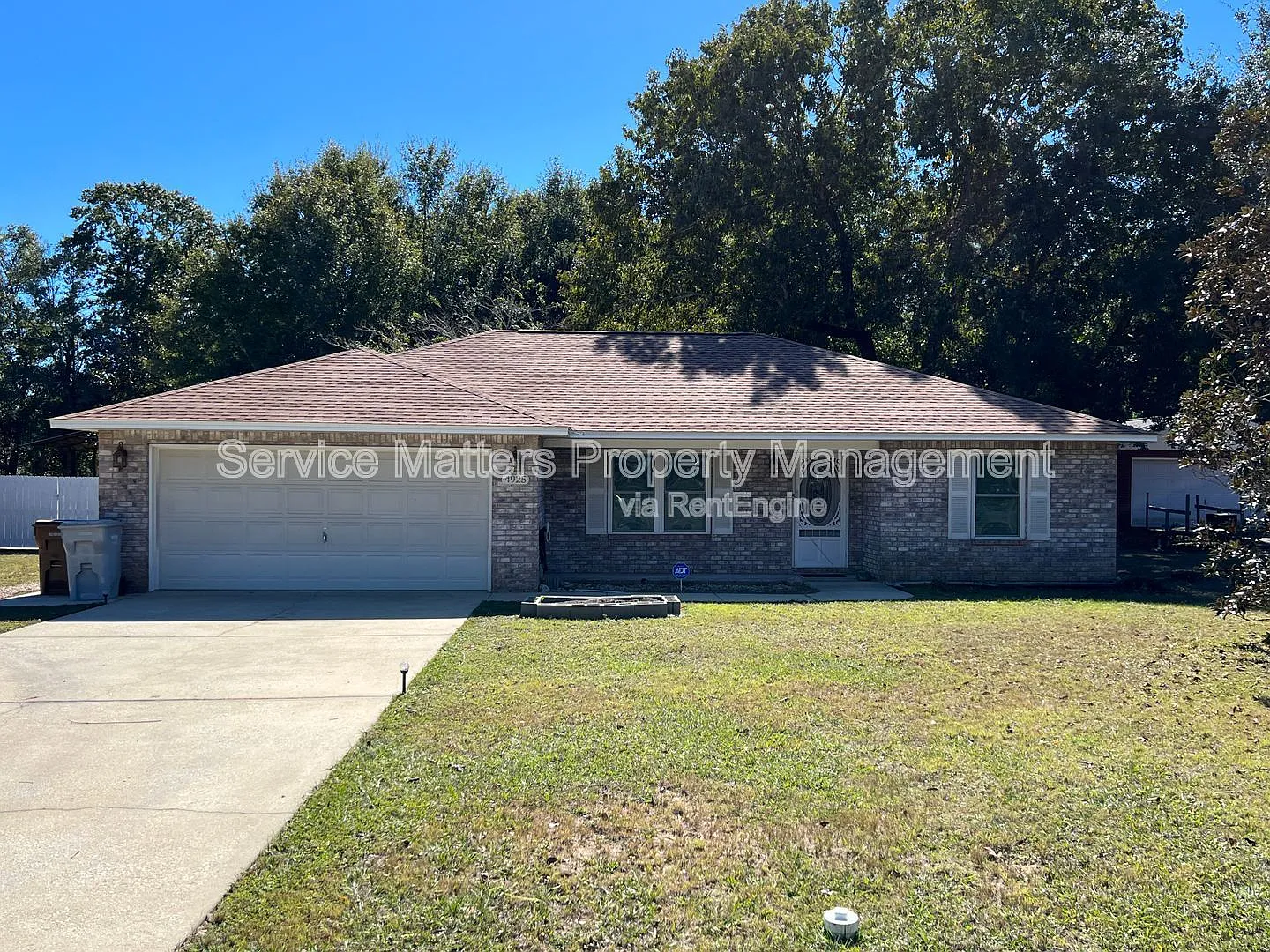 3 bed, 2.0 bath, 1419 sqft, $1,805 — Photo 1