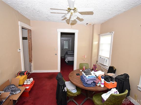 4th image of 213 Deeds Ave