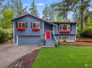 180 NE Wanda Ln, Belfair, WA 98528