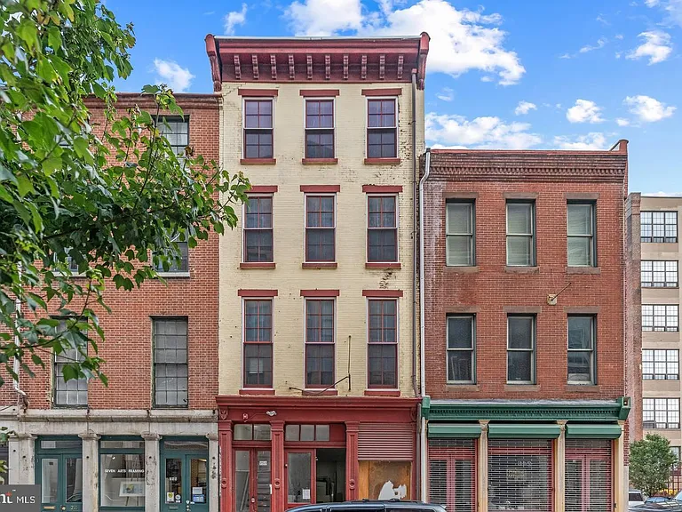 253 N 3rd St #3R — Photo 14