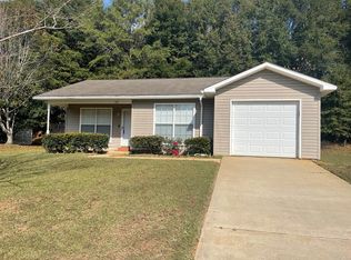 109 Segars Ln, Troy, AL 36081