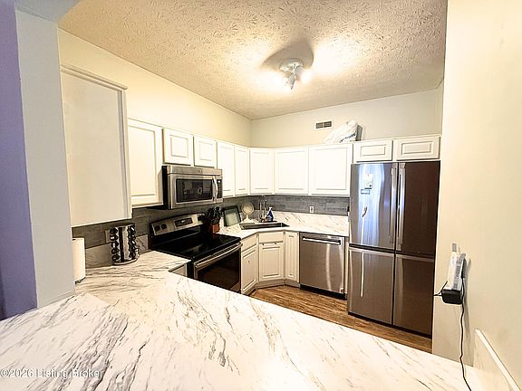 5th image of 13533 Pinnacle Gardens Cir