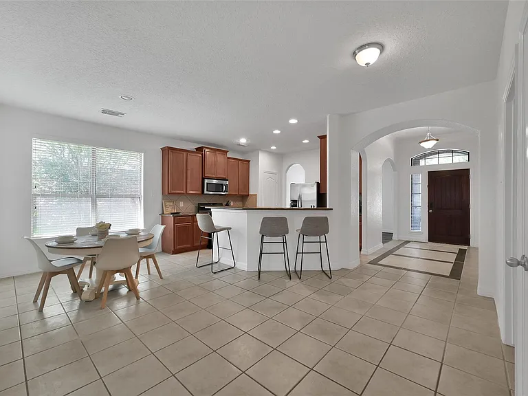 13014 Walden Rd — Photo 7