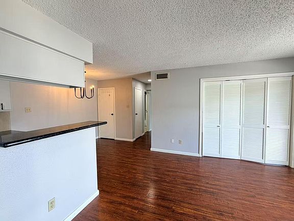 3rd image of 2750 Holly Hall St