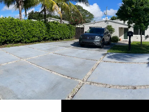 1479 NE 180th St, North Miami Beach, FL 33162