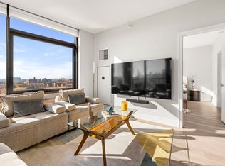1128 W Van Buren St #ID1029617P, Chicago, IL 60607