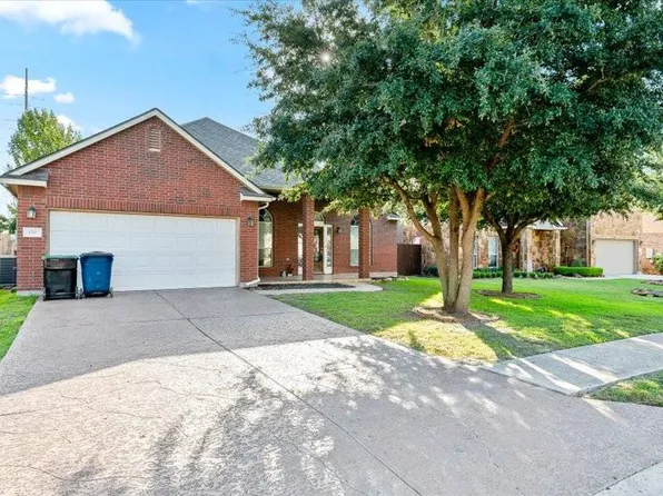 120 Emory Fields Dr, Hutto, TX 78634