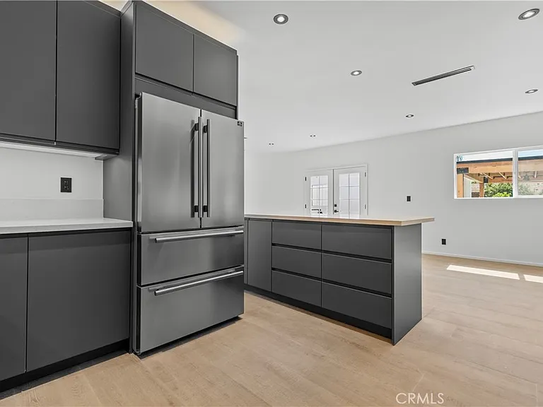536 Hampton Rd — Photo 24