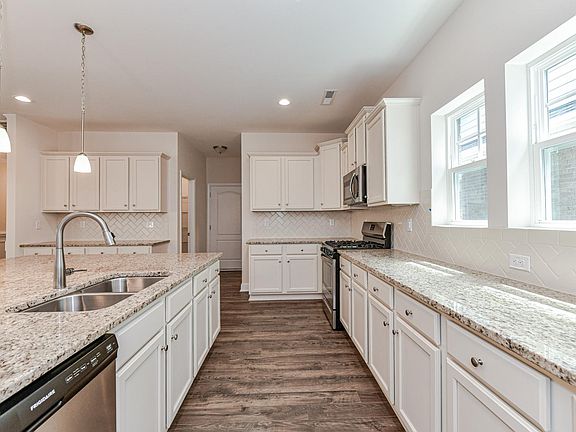 016 Kitchen