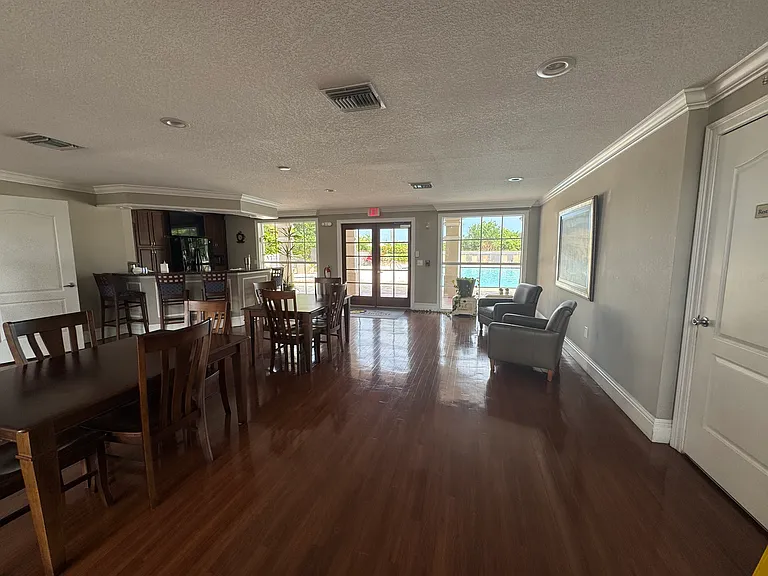110 SW Peacock Blvd #102 — Photo 25