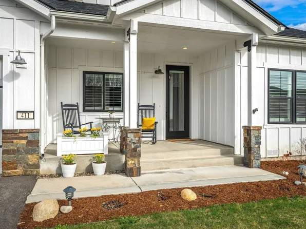411 Becker Ln, Dover, ID 83825