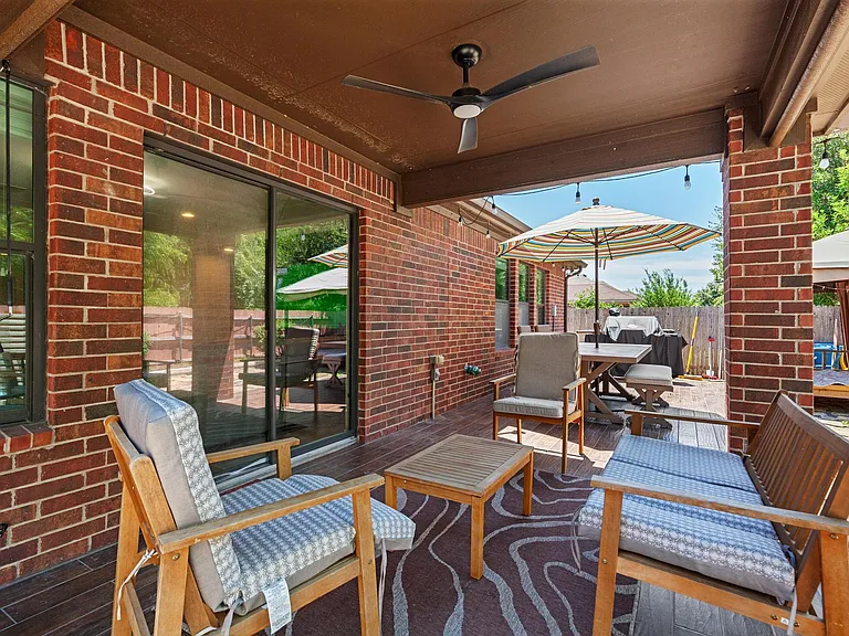 14224 Lake Victor Dr — Photo 30