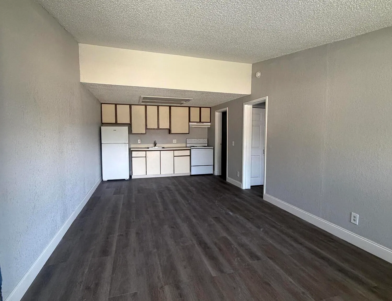 1 bed, 1.0 bath, 500 sqft, $1,450 — Photo 2