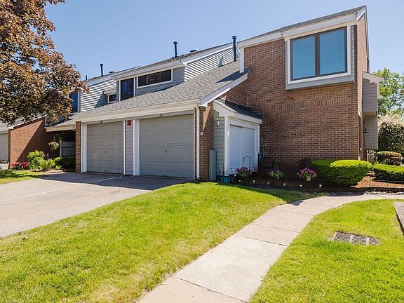 2nd image of 241 Greenbrook Dr Unit 241