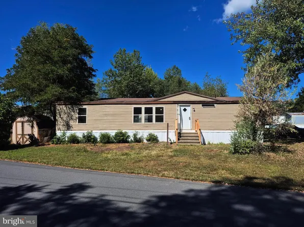 253 Birchwood Est, Pittston, PA 18643