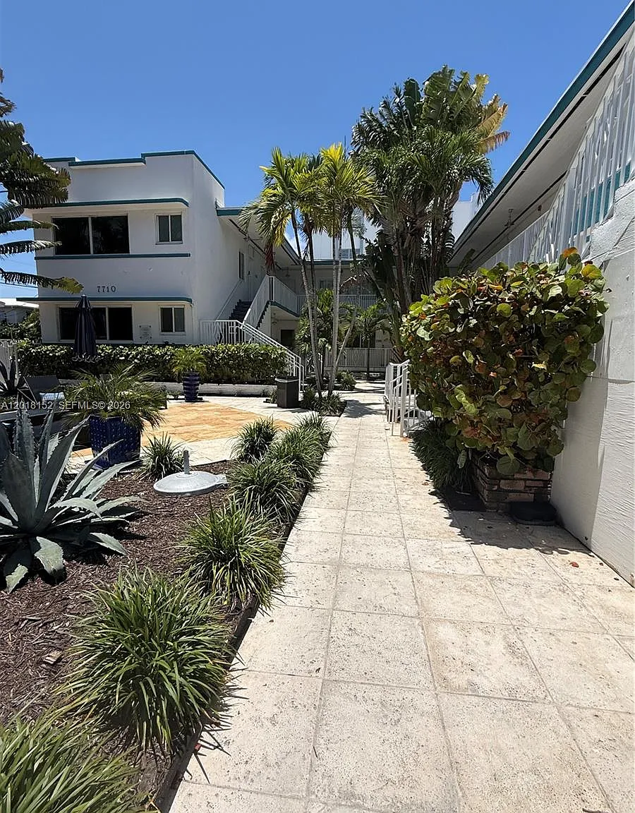 Altos Del Mar No 3 — Photo 4