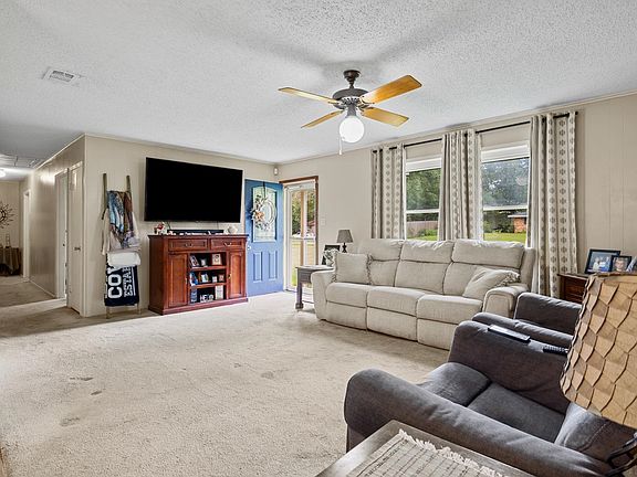 4th image of 112 W Priscilla Ln