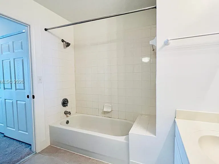 1209 Main St #315 — Photo 15