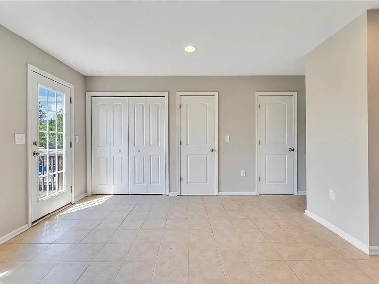 6837 Village Green Dr — Photo 18
