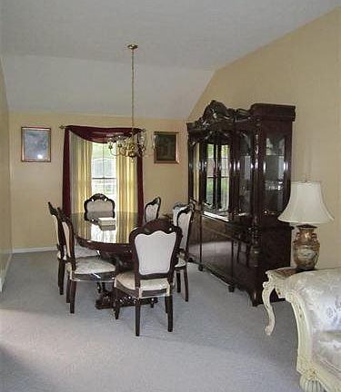 5th image of 28811 Brockway Dr